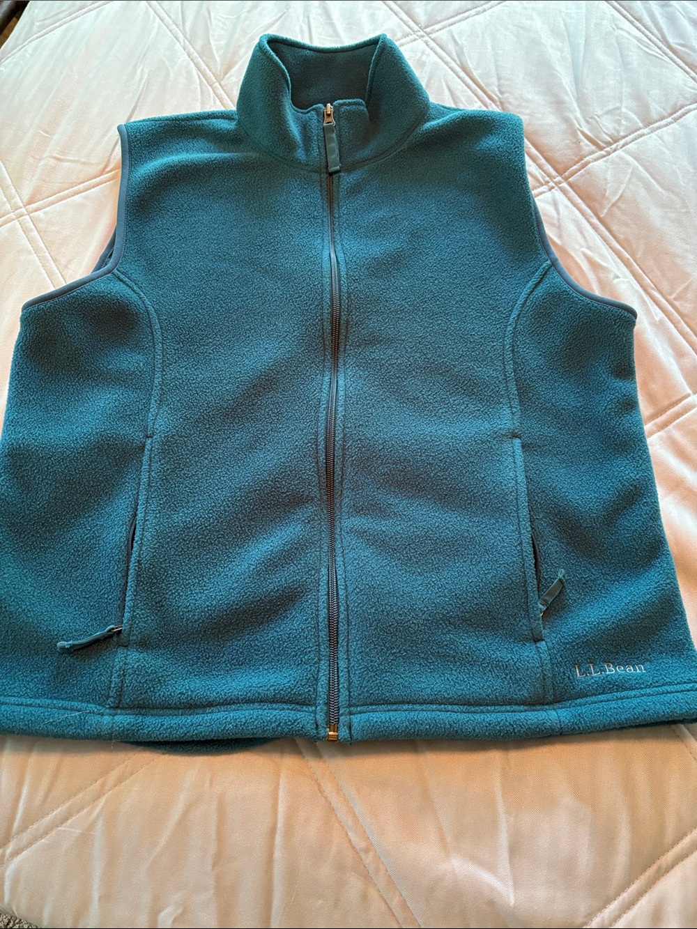 L.L. Bean Teal Women’s Fleece Vest with Full Zip L\XL